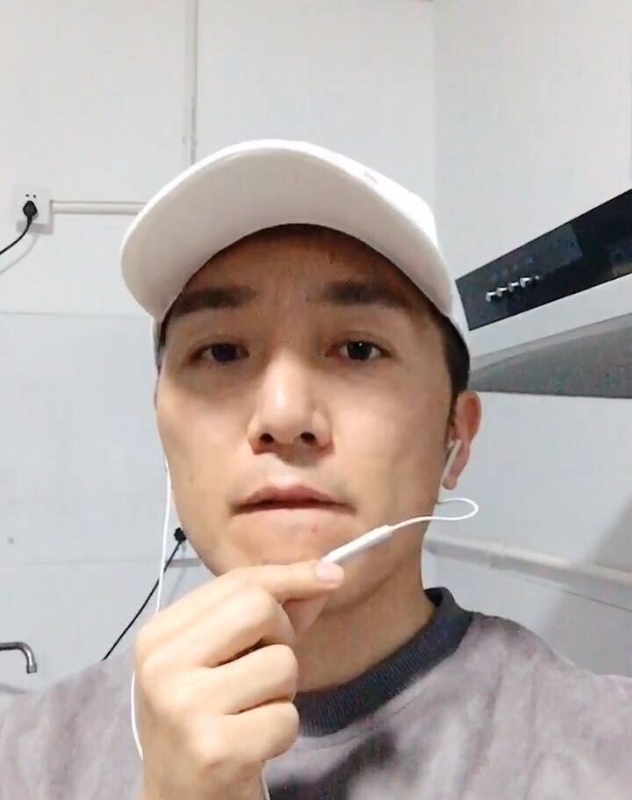 简单人生的第一张照片--咸阳相亲服务中心