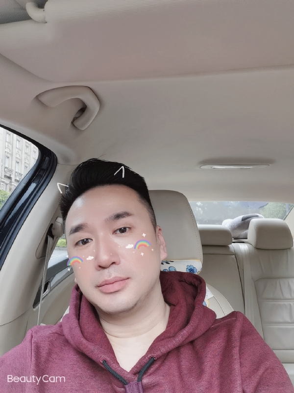 庭菘的第一张照片--咸阳相亲服务中心