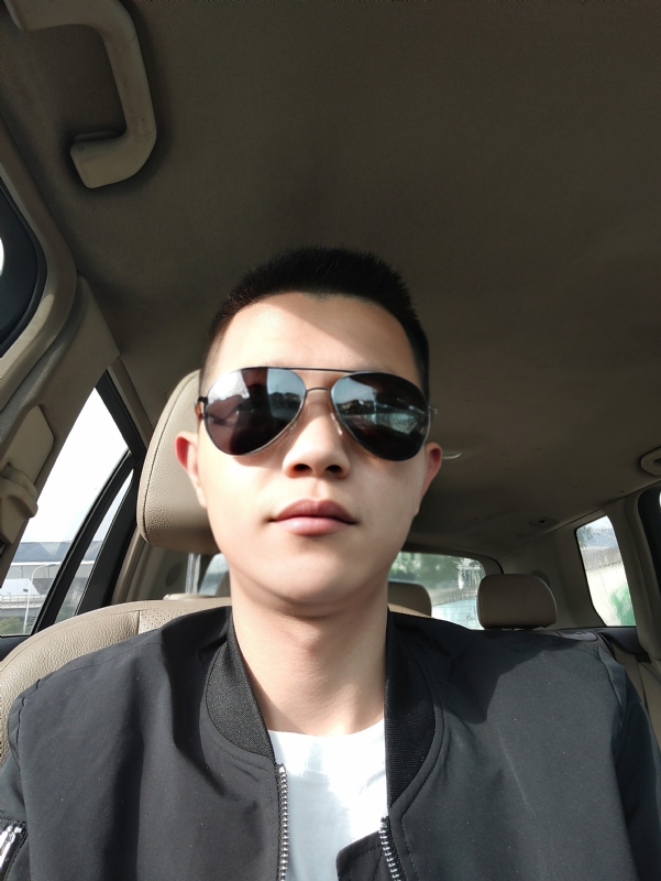 葛先生的第二张照片--咸阳相亲服务中心