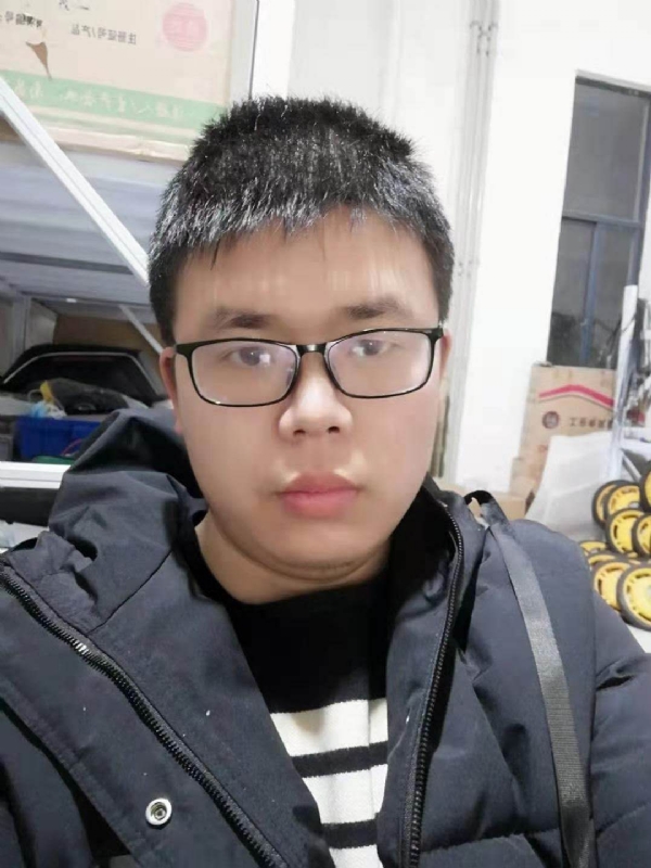 军军的第一张照片--咸阳相亲服务中心