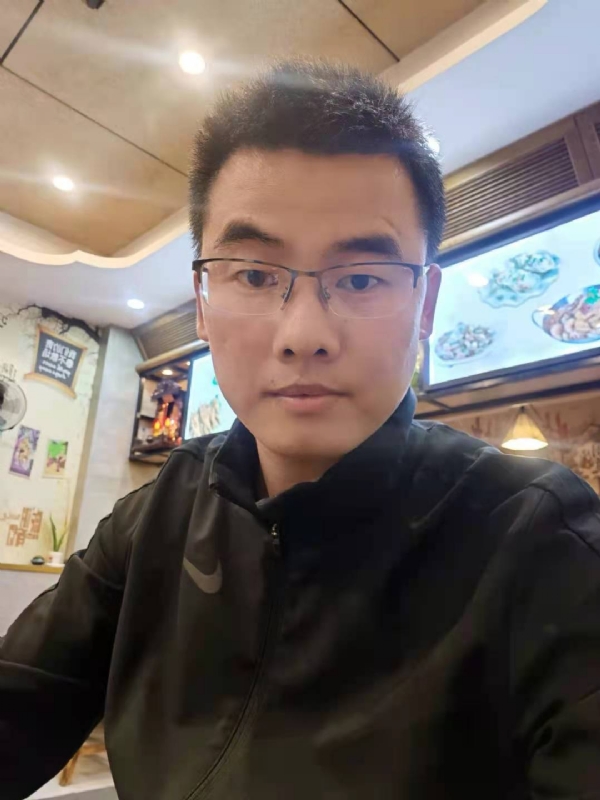 奔向幸福的第一张照片--咸阳相亲服务中心