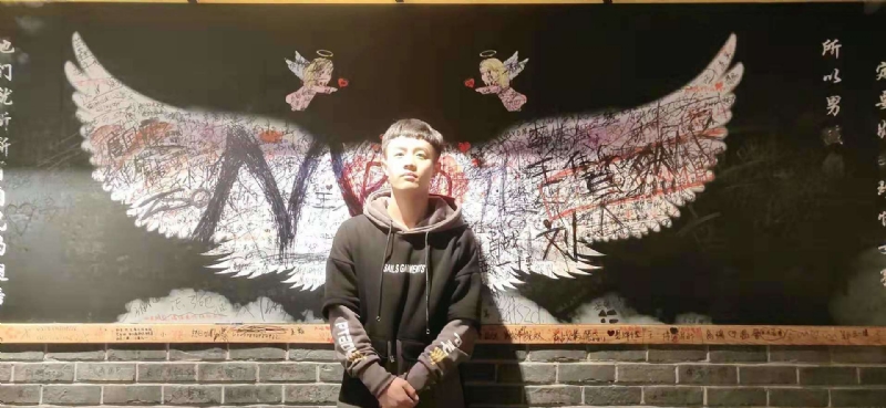 水彩画师的第一张照片--咸阳相亲服务中心