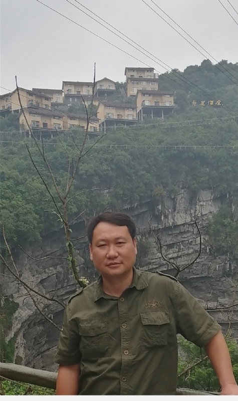 迷彩人生的第一张照片--咸阳相亲服务中心