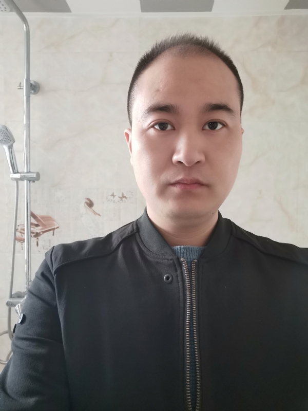 飞翔大海的第一张照片--咸阳相亲服务中心