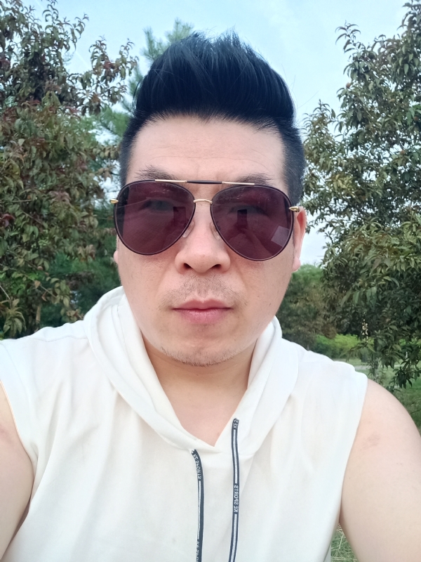 等风来的第二张照片--咸阳相亲服务中心
