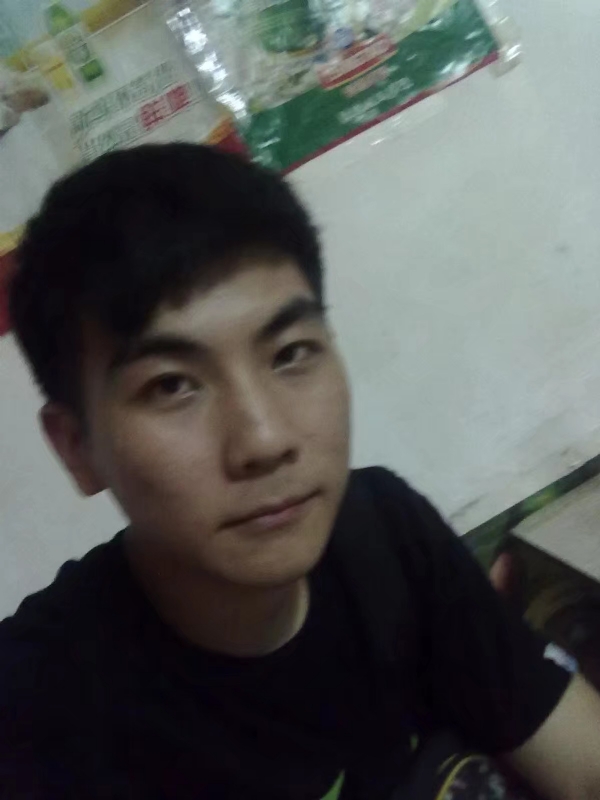 蜡笔小新的第三张照片--咸阳相亲服务中心