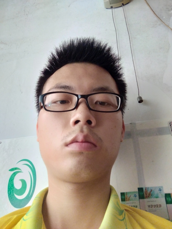 舒荷的第二张照片--咸阳相亲服务中心