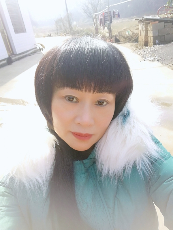 金鱼儿的第一张照片--咸阳相亲服务中心