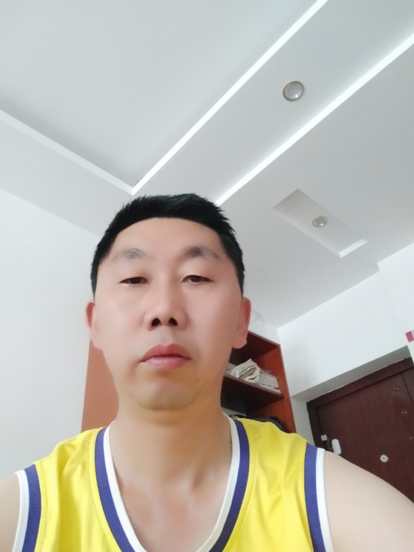 写尽半生纸上酸的第一张照片--咸阳相亲服务中心