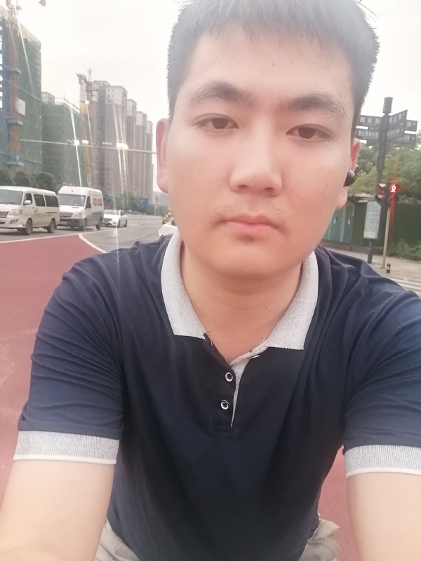 露露的第一张照片--咸阳相亲服务中心