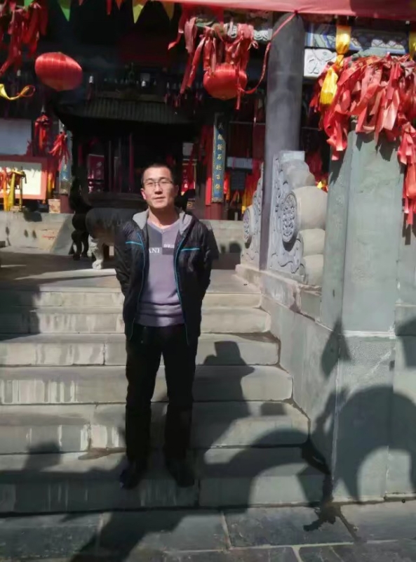 淡然的第一张照片--咸阳相亲服务中心