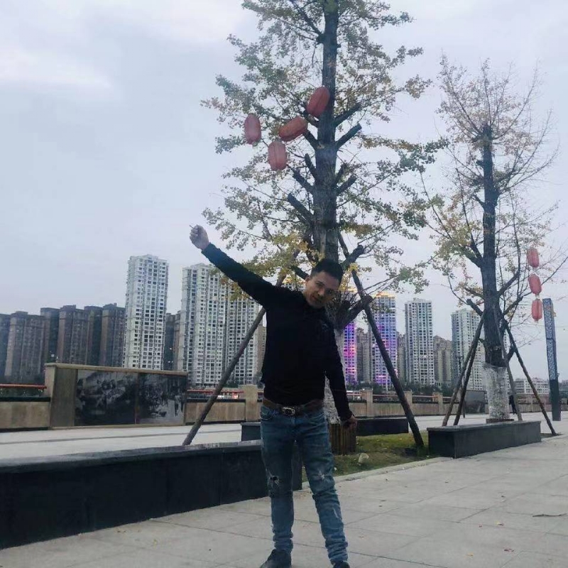空空的房间的第一张照片--咸阳相亲服务中心