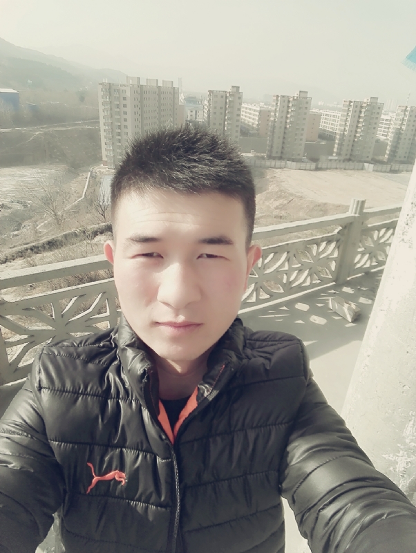 兵心依旧的第一张照片--咸阳相亲服务中心