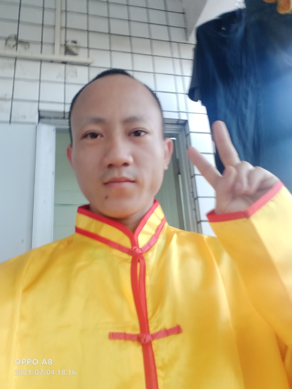 宋福军的第二张照片--咸阳相亲服务中心