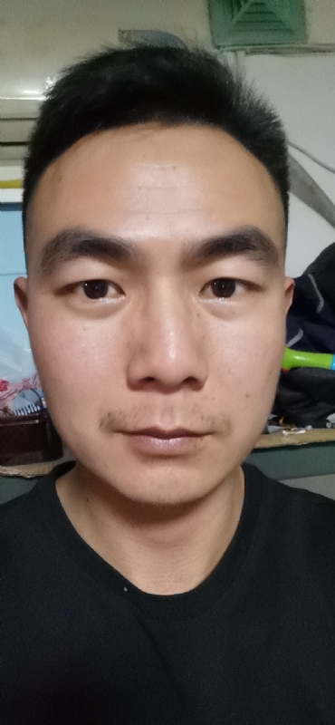 朴实无华的第一张照片--咸阳相亲服务中心