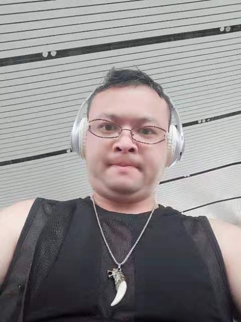 醉叶孤城的第一张照片--咸阳相亲服务中心