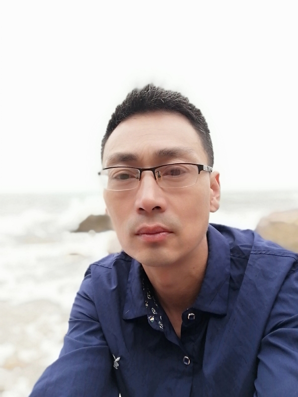 意智的第一张照片--咸阳相亲服务中心