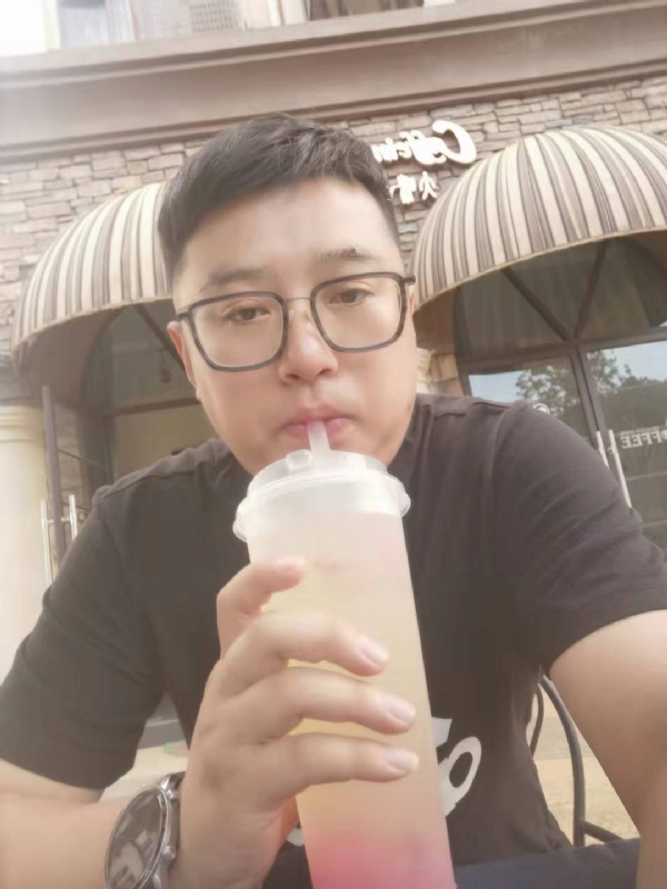 半旧情怀的第一张照片--咸阳相亲服务中心