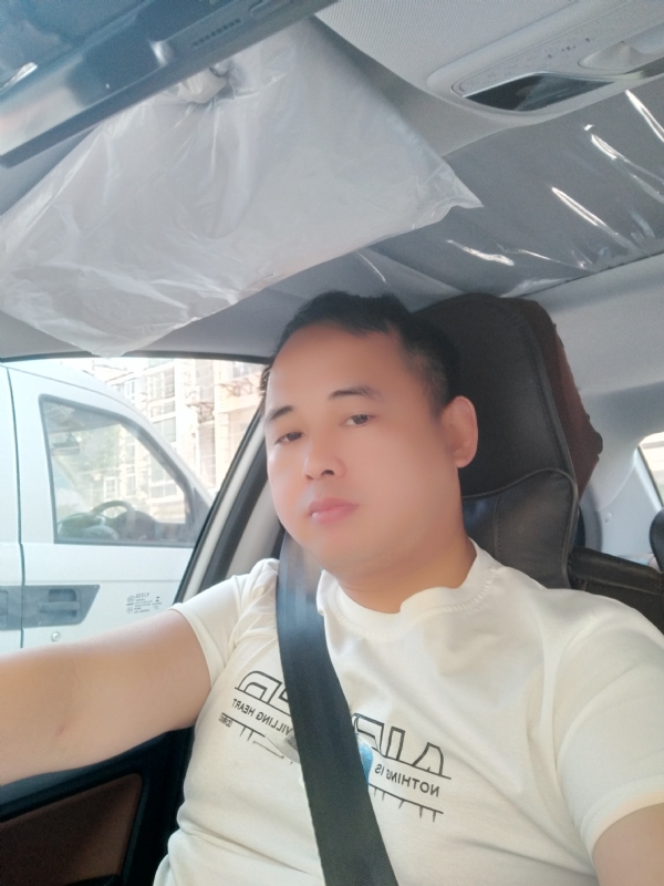 有你就好的第六张照片--咸阳相亲服务中心