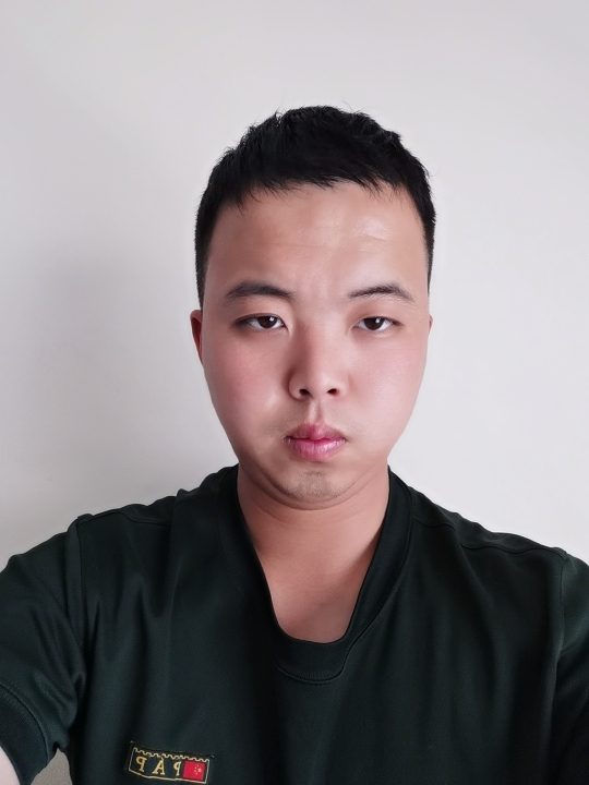 明月天涯的第一张照片--咸阳相亲服务中心