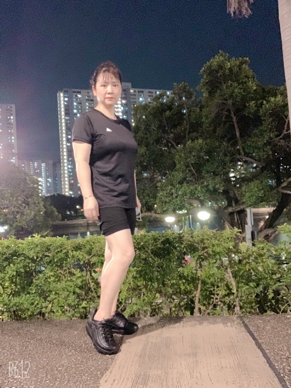 枫叶的第一张照片--咸阳相亲服务中心