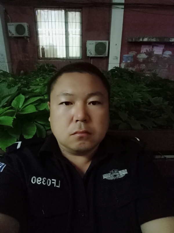 冯宇的第一张照片--咸阳相亲服务中心