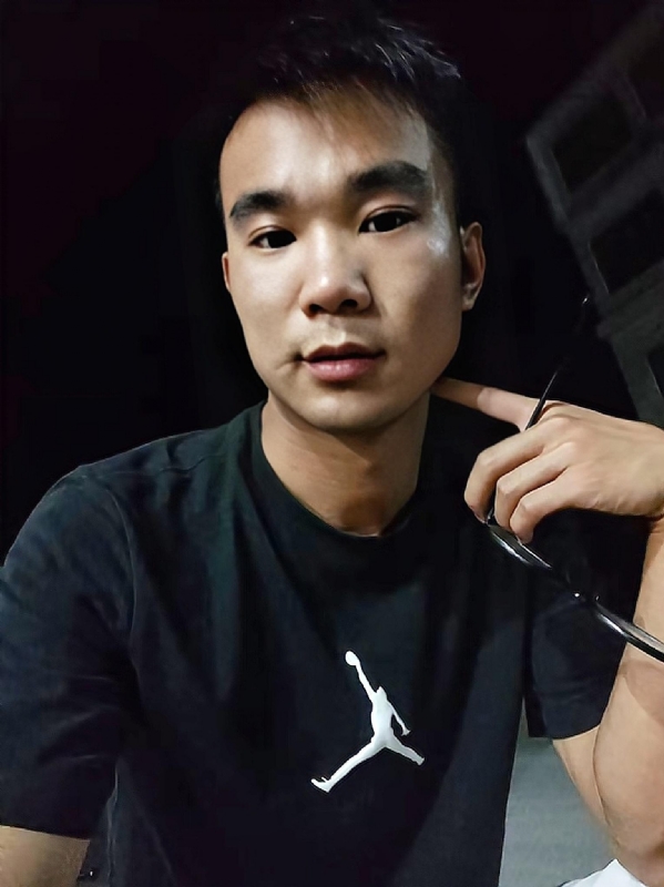 时光所致的第一张照片--咸阳相亲服务中心