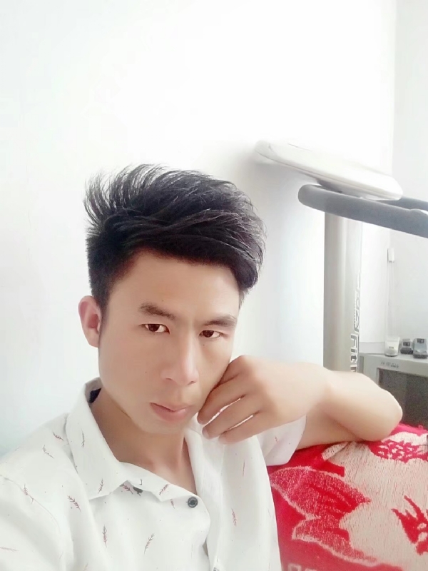 只得一人心的第二张照片--咸阳相亲服务中心