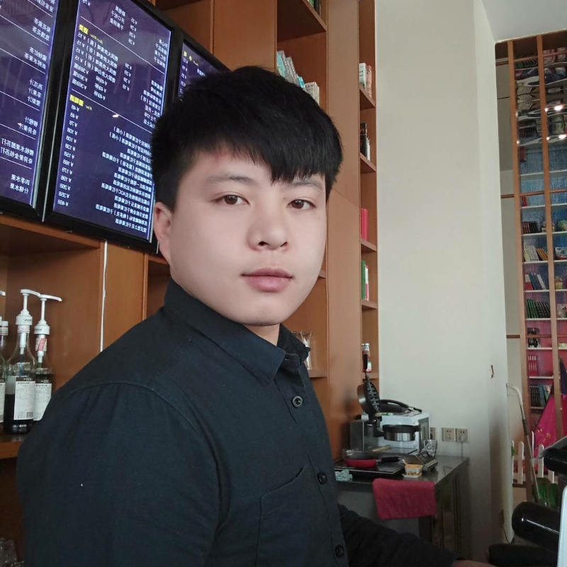 帅被人打的第一张照片--咸阳相亲服务中心