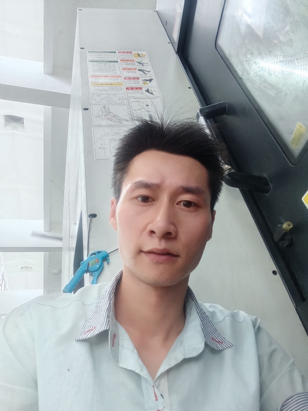 丽影封存的第一张照片--咸阳相亲服务中心