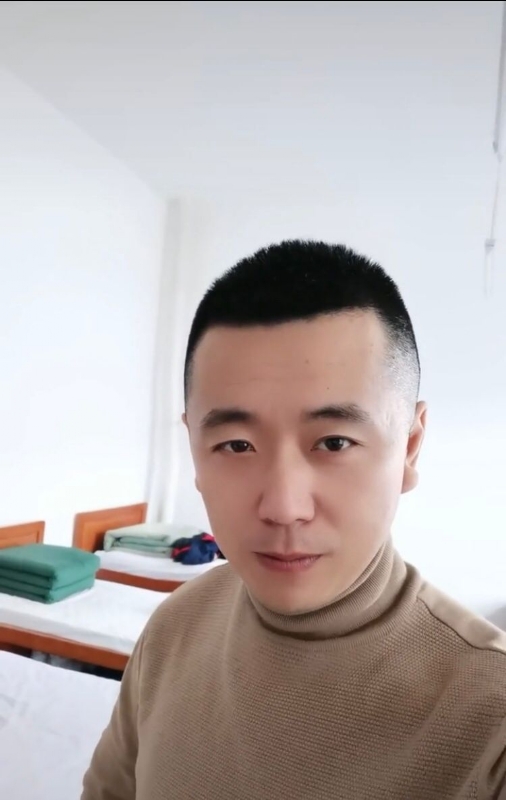 随风的第二张照片--咸阳相亲服务中心