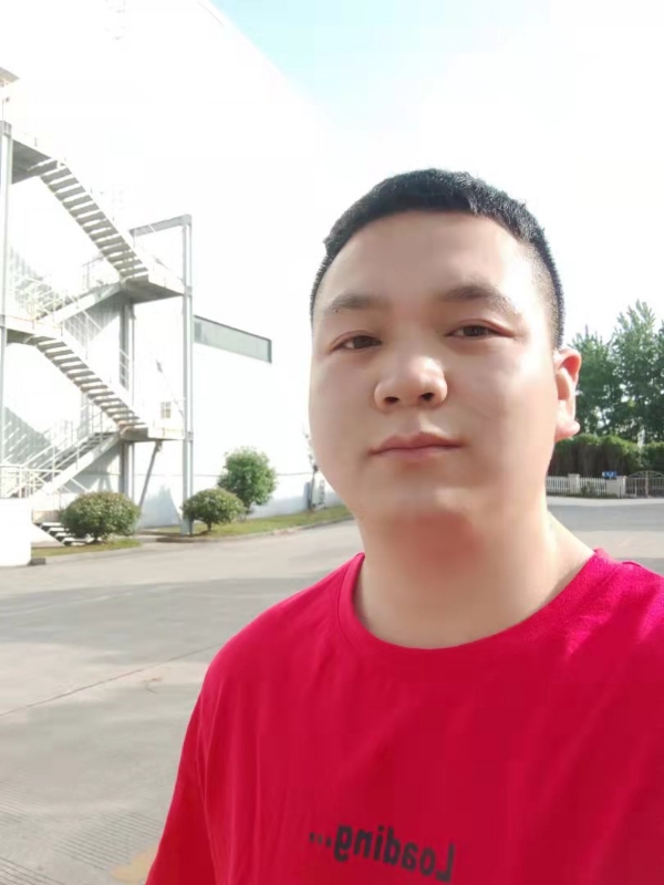 亮的第一张照片--咸阳相亲服务中心