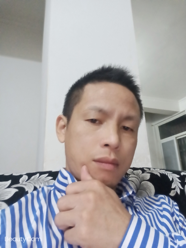风雨40的第一张照片--咸阳相亲服务中心