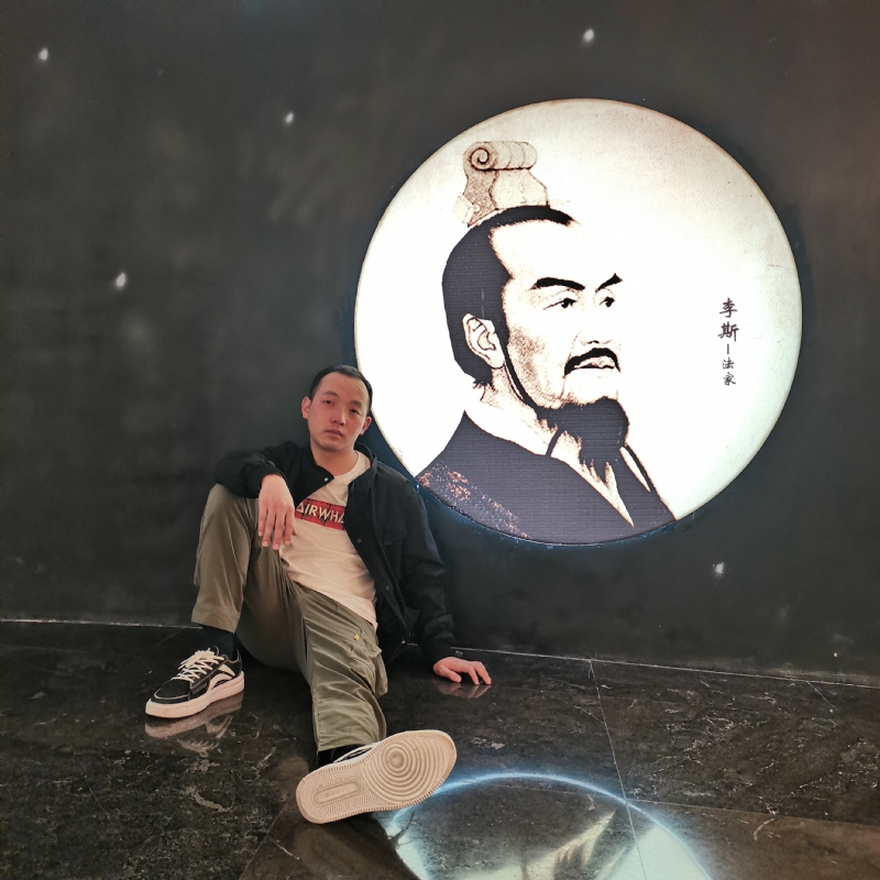 小灰灰的第一张照片--咸阳相亲服务中心