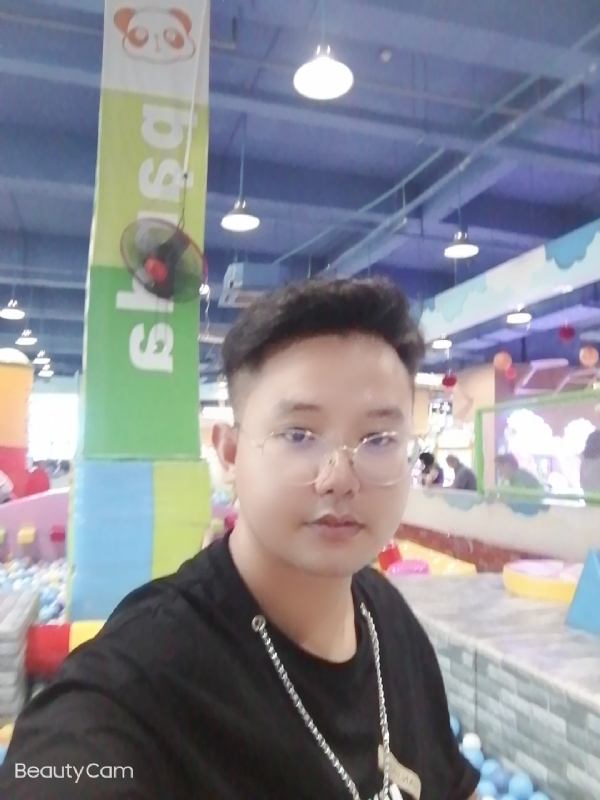 棒哥的第三张照片--咸阳相亲服务中心