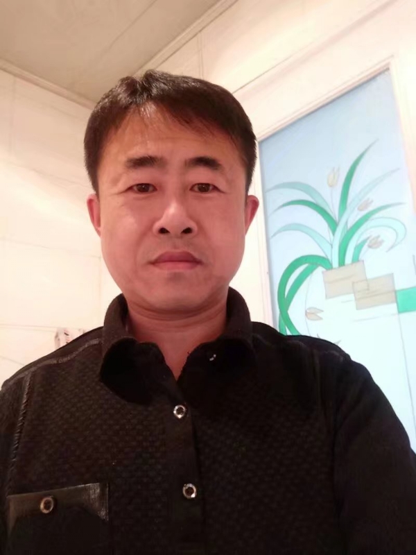 坦率的第一张照片--咸阳相亲服务中心