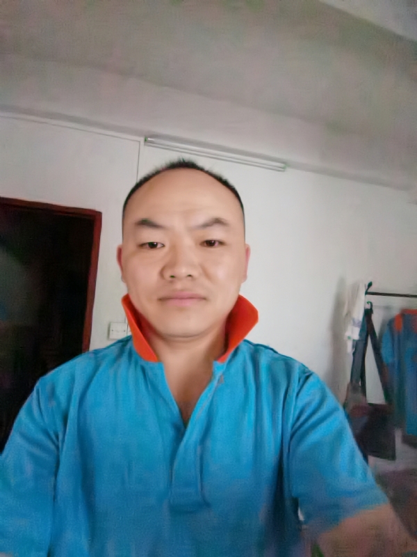 与子携老的第五张照片--咸阳相亲服务中心