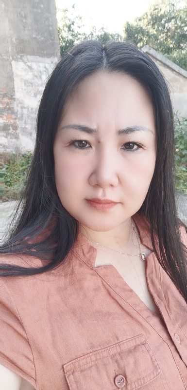 乖乖一女的第一张照片--咸阳相亲服务中心