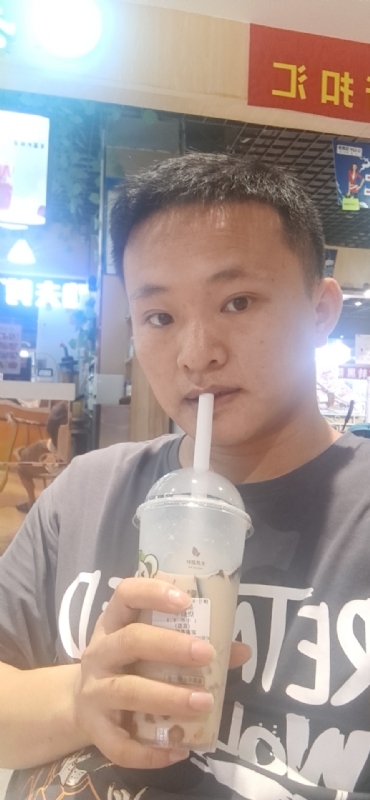 缘来就是你的第一张照片--咸阳相亲服务中心