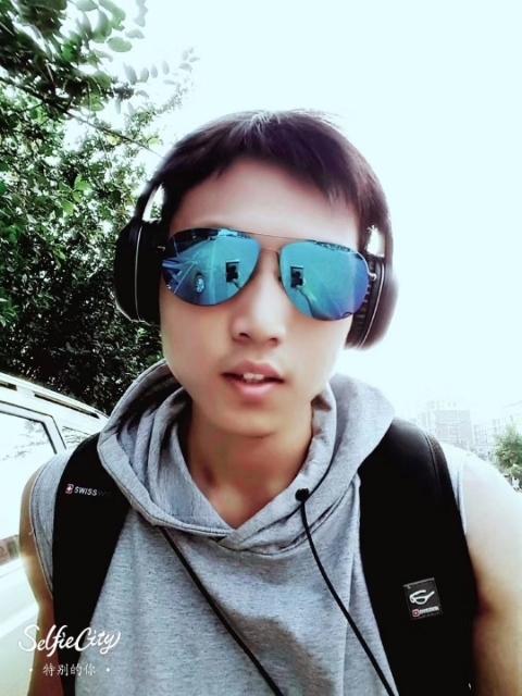 失意的人的第一张照片--咸阳相亲服务中心