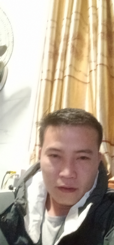 一个人的烟火的第一张照片--咸阳相亲服务中心