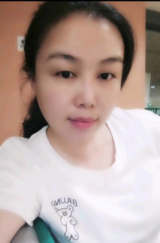 淡淡的云的第一张照片--咸阳相亲服务中心