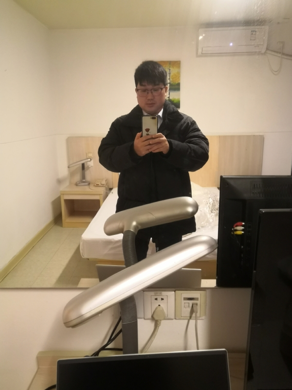 胡先生的第二张照片--咸阳相亲服务中心
