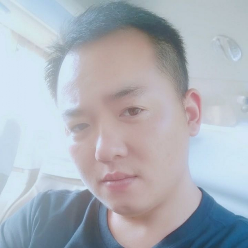 荒漠°的第一张照片--咸阳相亲服务中心
