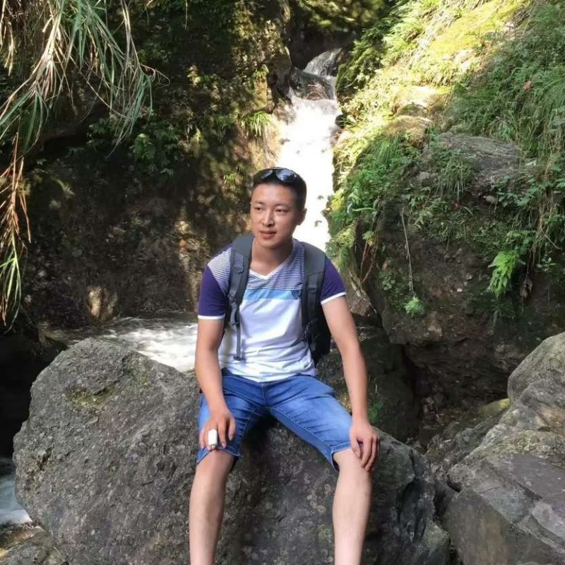 人杰地也灵的第一张照片--咸阳相亲服务中心
