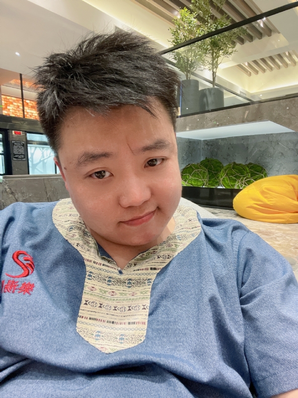 小恶魔的第一张照片--咸阳相亲服务中心