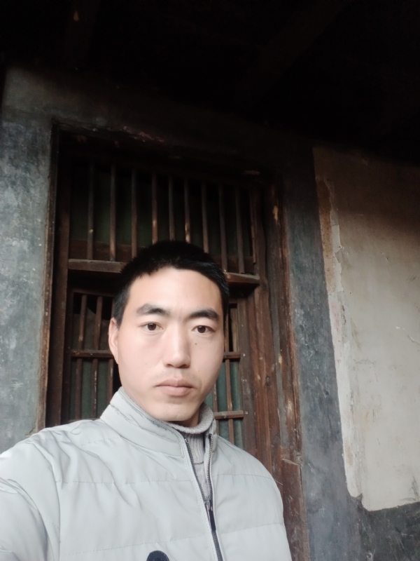 嫁与娶的第一张照片--咸阳相亲服务中心