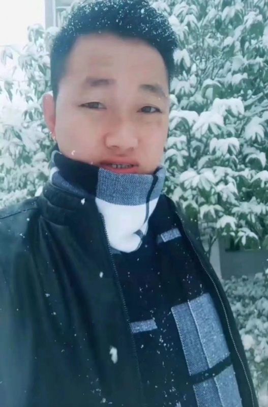 为爱拼一回的第一张照片--咸阳相亲服务中心