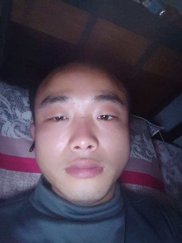 偏爱的第一张照片--咸阳相亲服务中心