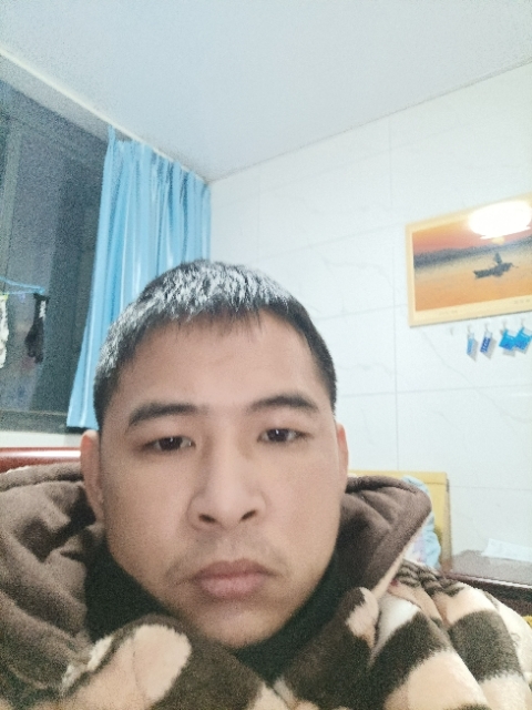 寂寞的第一张照片--咸阳相亲服务中心